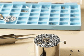 石家庄劳力士表走快官方售后维修电话